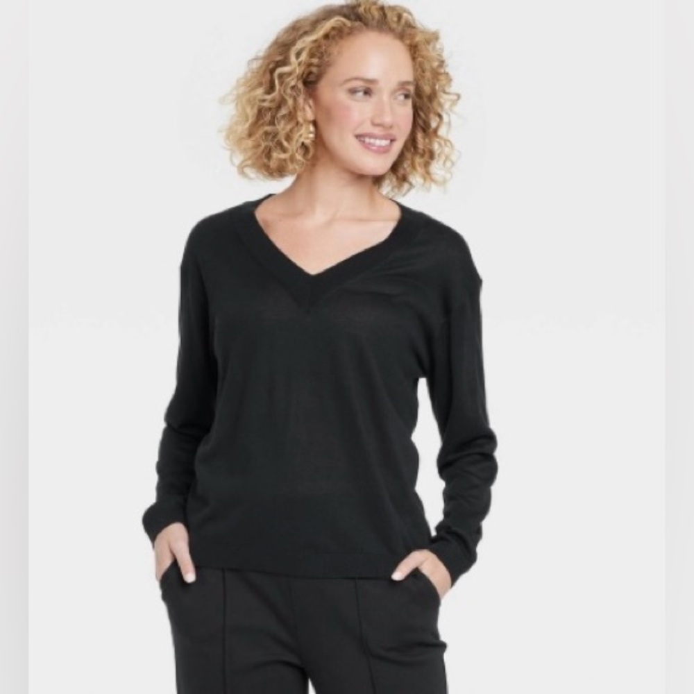Women's Fine Gauge V-Neck Pullover Sweater - a New Day Black Size Medium NWT